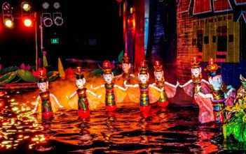 Voir les Marionnettes sur l’eau ( water puppets ) à Hoi An