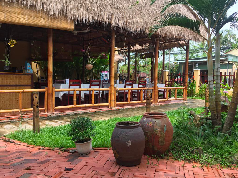 Tropical Garden Restaurant Hue