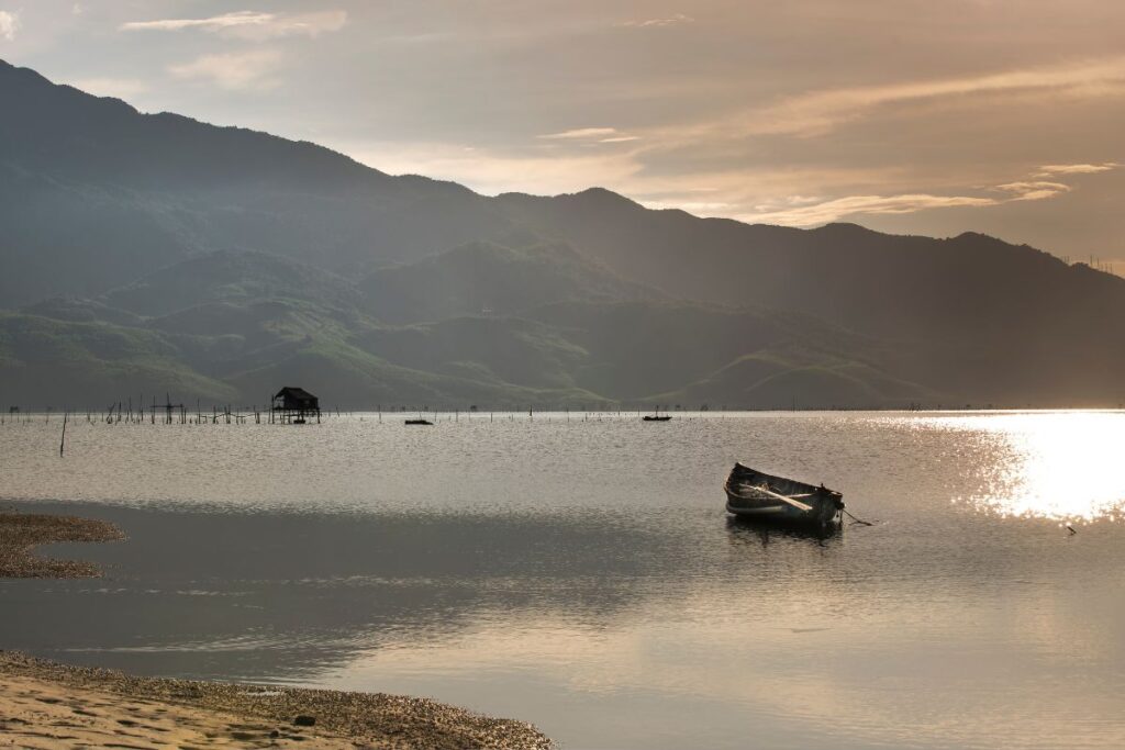 lagon lap an coucher du soleil
