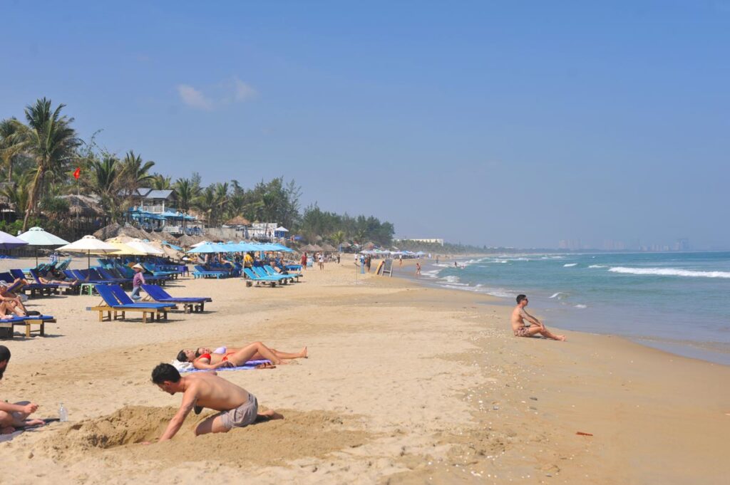 plage de an bang hoi an 4