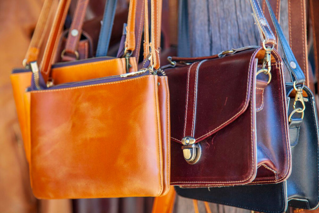 sac en cuir hoi an 5