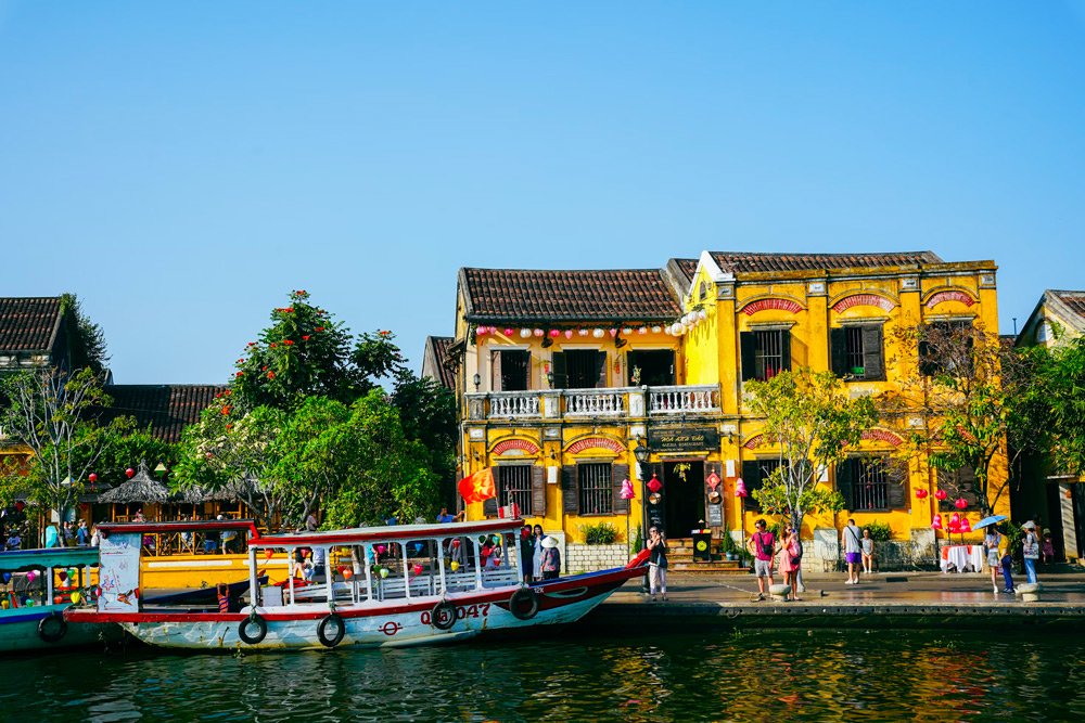 vieille ville de hoi an depuis la riviere